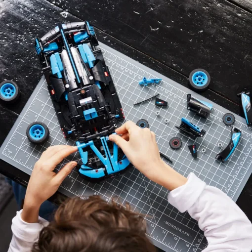 LEGO® Bugatti Bolide Agile Blue