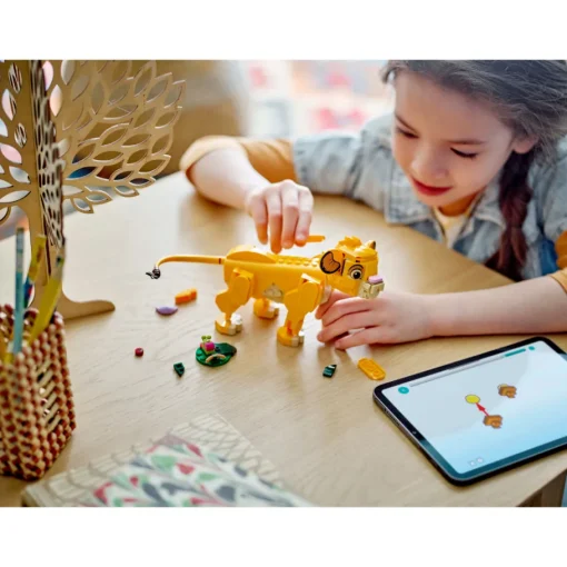 LEGO® Disney: El Rey León: Simba Cachorro