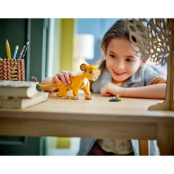 LEGO® Disney: El Rey León: Simba Cachorro