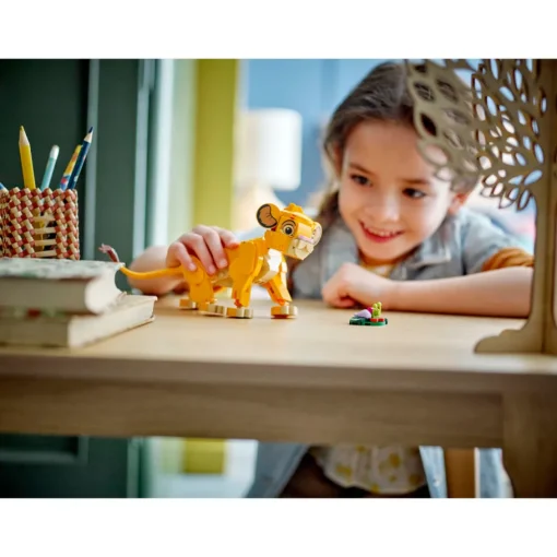 LEGO® Disney: El Rey León: Simba Cachorro