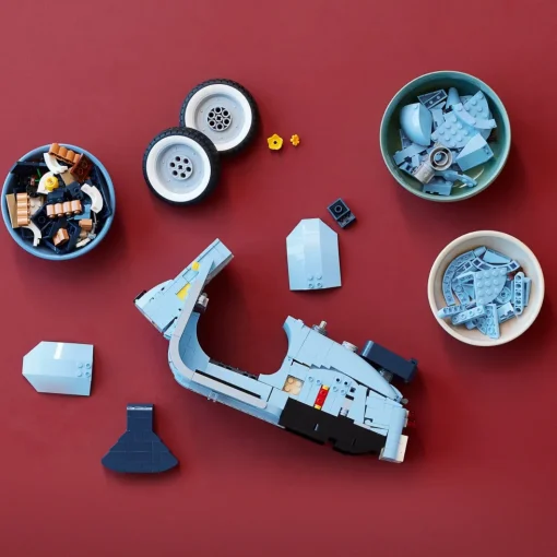 LEGO® Icons Vespa 125