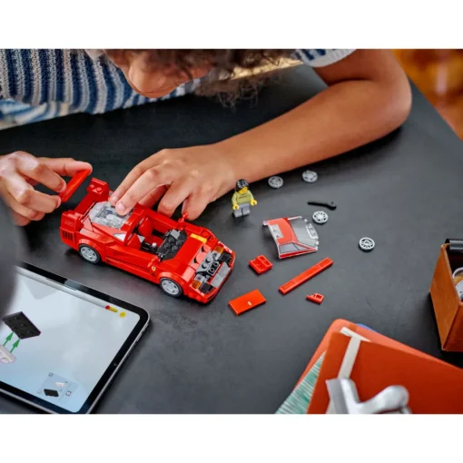 LEGO® Speed Champions: Supercoche Ferrari F40