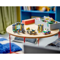LEGO® Super Heroes: Batcueva Con Batman, Batgirl Y The Joker