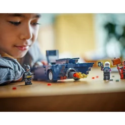 LEGO® Super Heroes: Batman™ Con Batmóvil Vs. Harley Quinn™ Y Mr. Freeze™