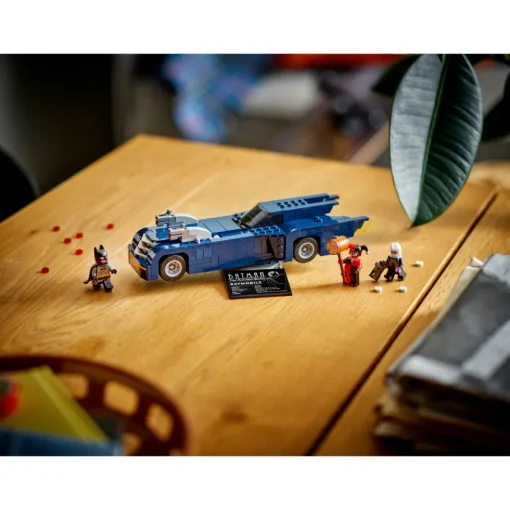 LEGO® Super Heroes: Batman™ Con Batmóvil Vs. Harley Quinn™ Y Mr. Freeze™