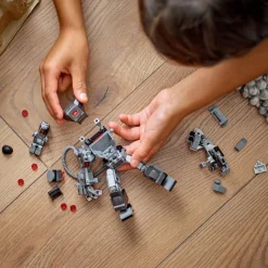 LEGO® Superheroes: Armadura Robótica de Máquina de Guerra